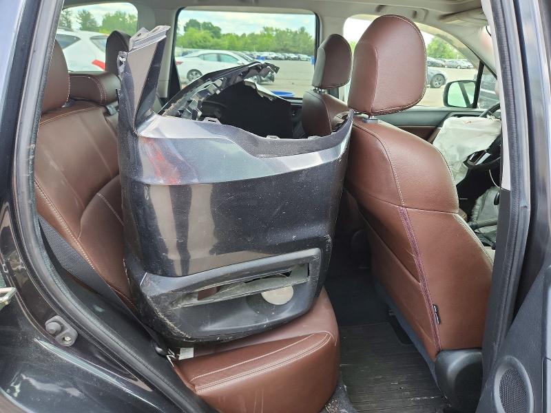 55669986 :رقم المزاد ، JF2SJAWC0JH479182 vin ، 2018 Subaru Forester مزاد بيع