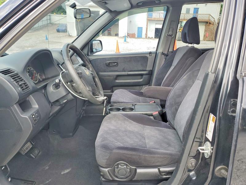 57007006 :رقم المزاد ، SHSRD78805U322282 vin ، 2005 Honda Cr-v مزاد بيع