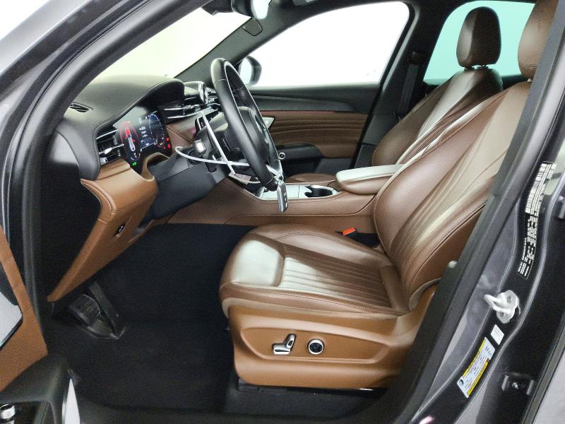 2023 Maserati Grecale მანქანა იყიდება აუქციონზე, vin: ZN682AVA3P7418279, აუქციონის ნომერი: 55326666