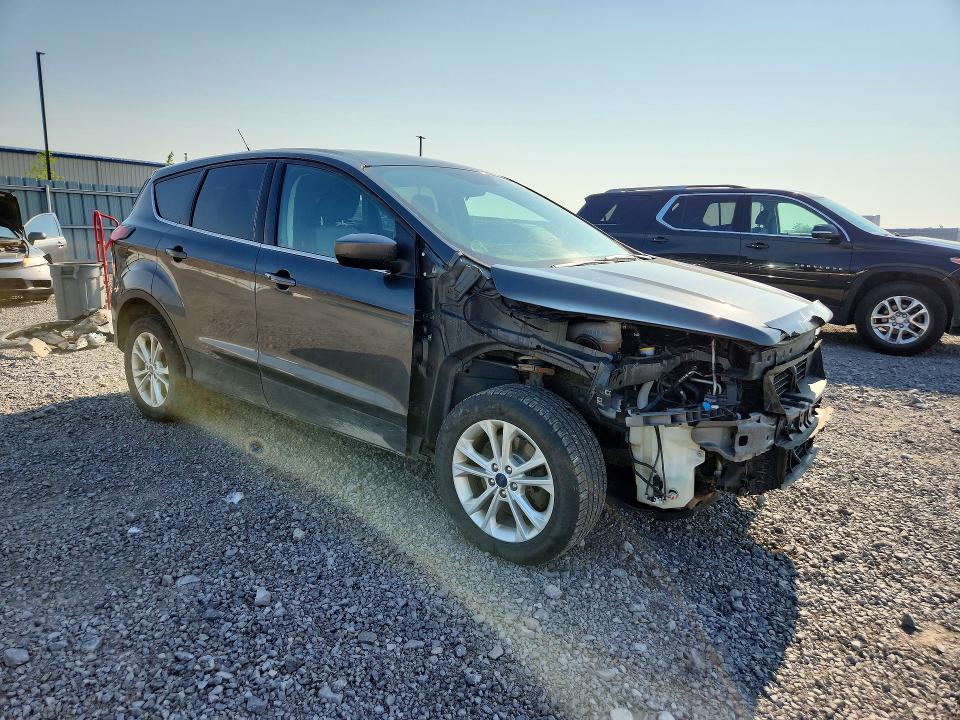 2019 Ford Escape მანქანა იყიდება აუქციონზე, vin: 1FMCU9GD7KUC39065, აუქციონის ნომერი: 59100776