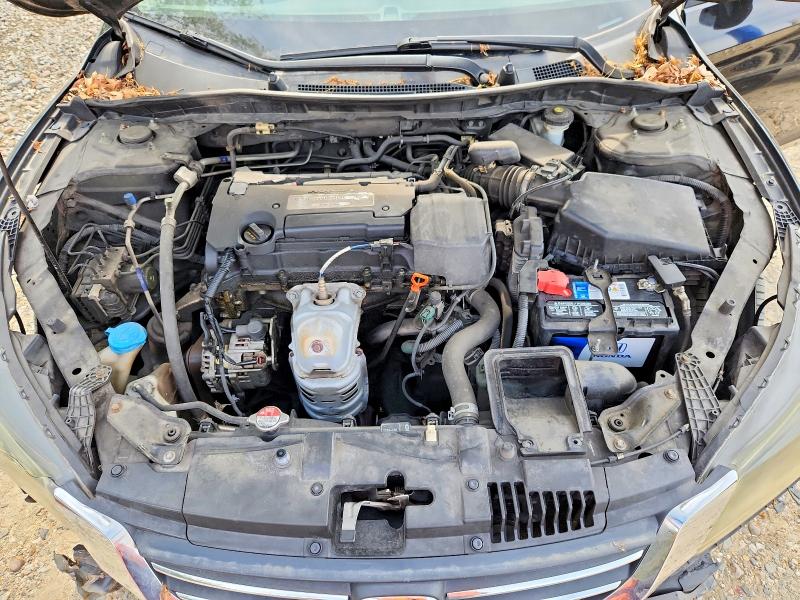59018736 :رقم المزاد ، 1HGCR2F37FA212902 vin ، 2015 Honda Accord مزاد بيع