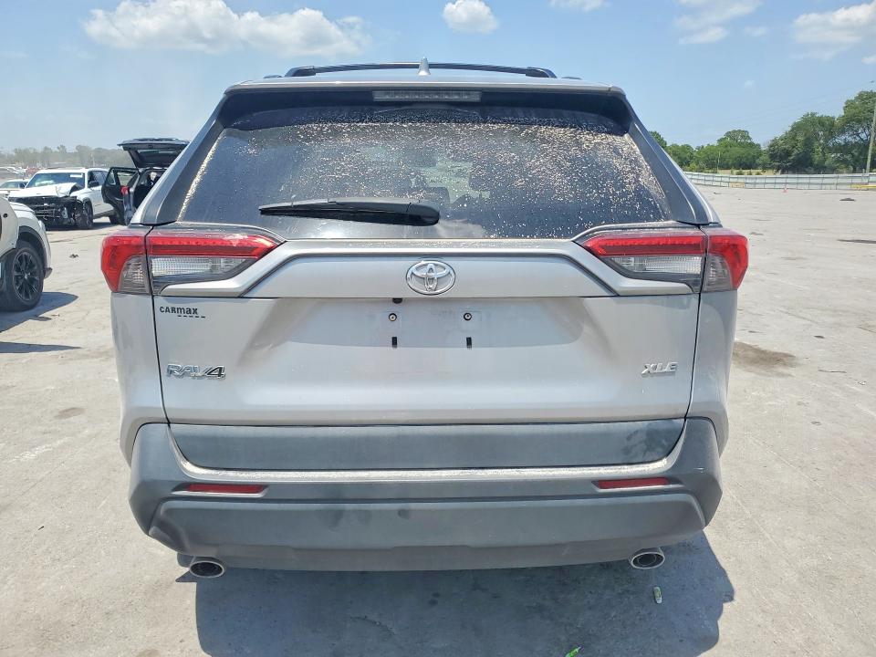 59324176 :رقم المزاد ، 2T3C1RFV0MC090061 vin ، 2021 Toyota Rav4 مزاد بيع