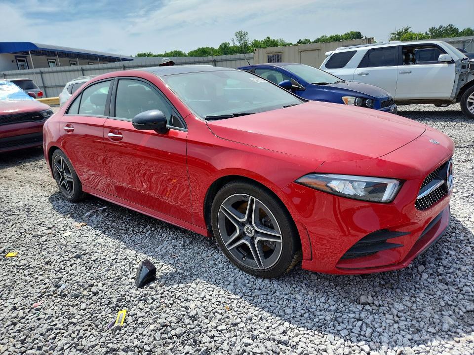 57238126 :رقم المزاد ، WDD3G4EB9KW019923 vin ، 2019 Mercedes-benz A مزاد بيع