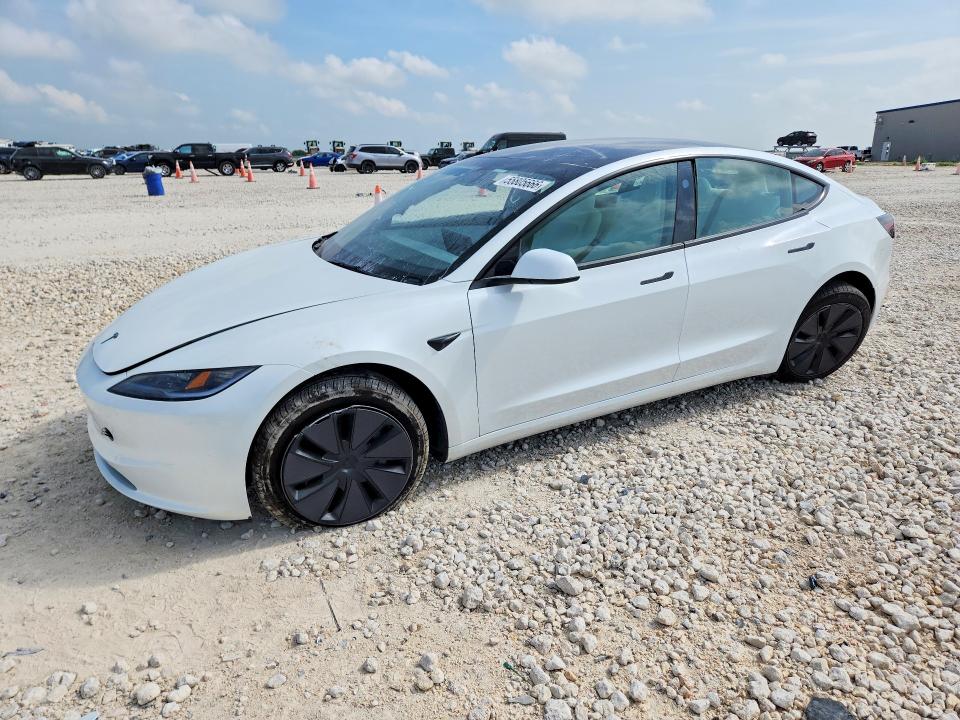 55805666 :رقم المزاد ، 5YJ3E1EA8TF139451 vin ، 2026 Tesla Model 3 مزاد بيع
