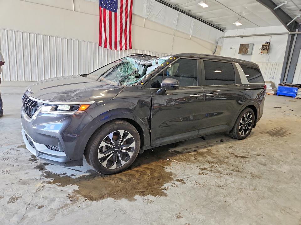Продажа на аукционе авто 2024 Kia Carnival, vin: KNDNC5H33R6442628, номер лота: 55219996