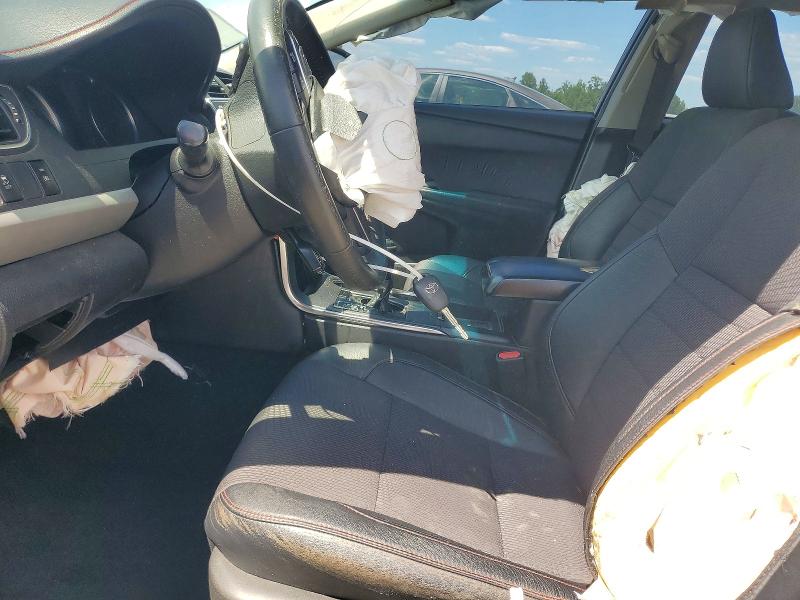 55633476 :رقم المزاد ، 4T1BF1FK0GU155989 vin ، 2016 Toyota Camry مزاد بيع