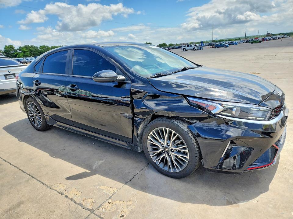 2024 Kia Forte მანქანა იყიდება აუქციონზე, vin: 3KPF54AD7RE821024, აუქციონის ნომერი: 56975166
