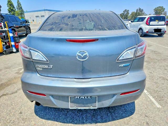 58142206 :رقم المزاد ، JM1BL1V74D1745121 vin ، 2013 Mazda 3 مزاد بيع