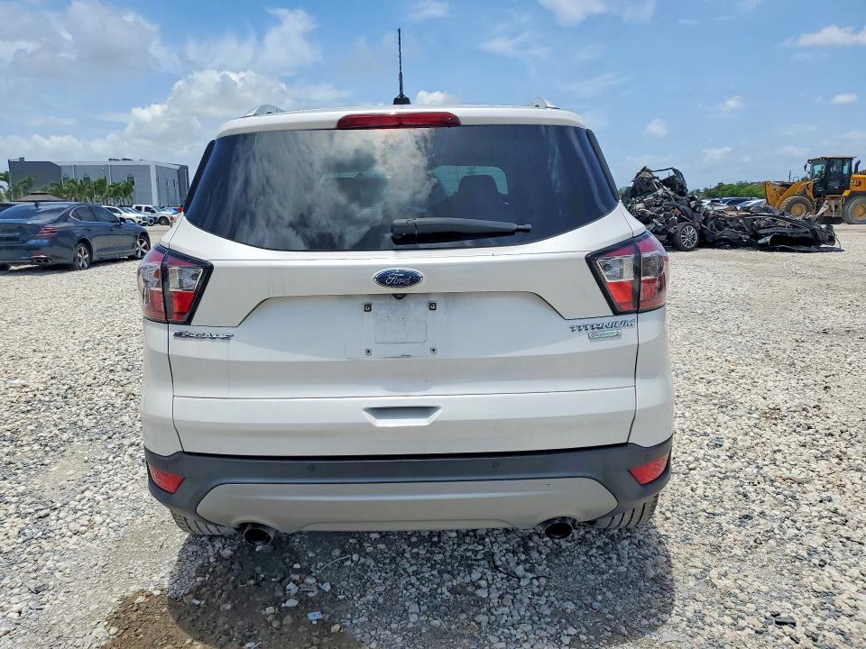 2017 Ford Escape მანქანა იყიდება აუქციონზე, vin: 1FMCU0J98HUD91140, აუქციონის ნომერი: 53738846