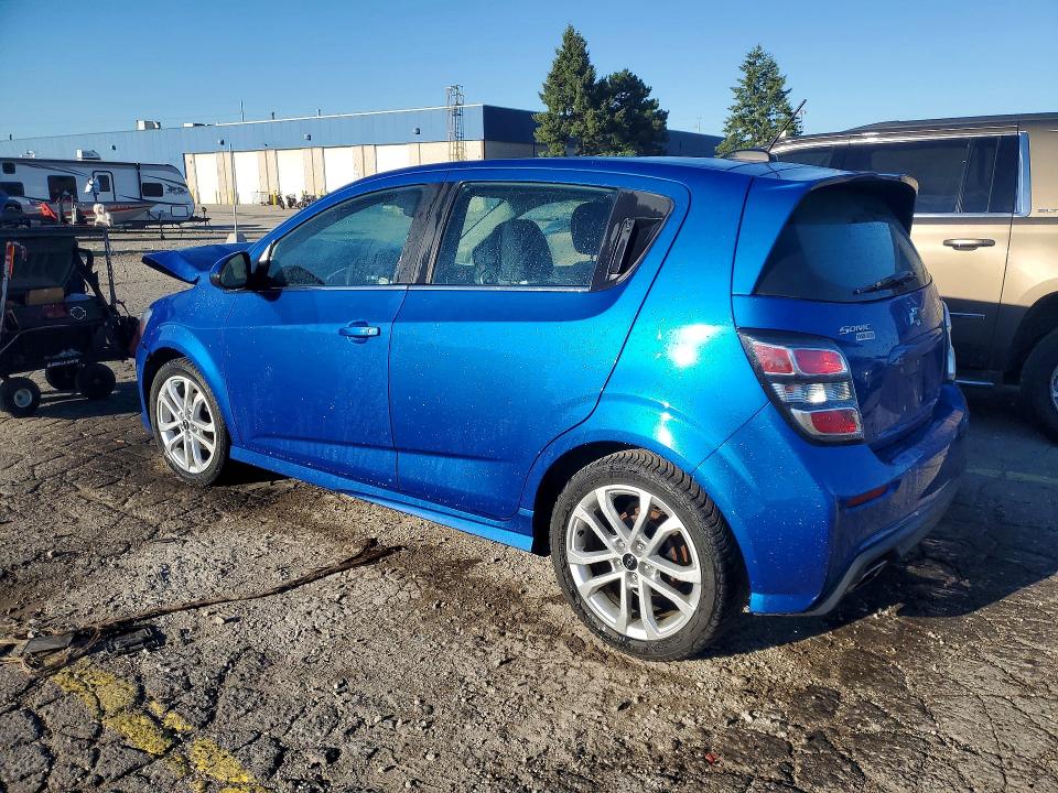 56864146 :رقم المزاد ، 1G1JD6SH1J4102747 vin ، 2018 Chevrolet Sonic مزاد بيع
