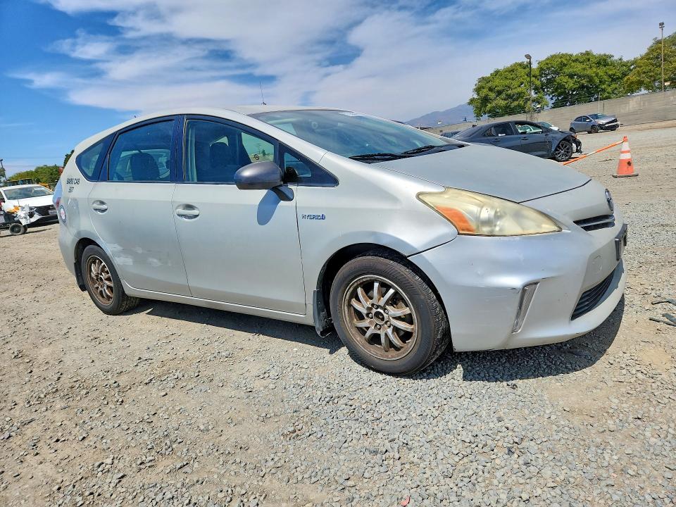 Продажа на аукционе авто 2013 Toyota Prius V, vin: JTDZN3EU2D3217060, номер лота: 57058096