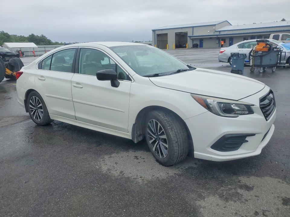 2018 Subaru Legacy მანქანა იყიდება აუქციონზე, vin: 4S3BNAB60J3014501, აუქციონის ნომერი: 58035336