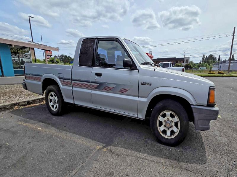 56986746 :رقم المزاد ، JM2UF3135K0720502 vin ، 1989 Mazda B2200 مزاد بيع
