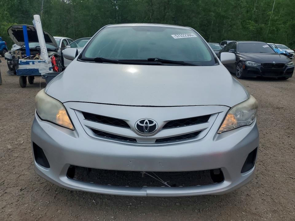 57222386 :رقم المزاد ، 2T1BU4EE6BC545640 vin ، 2011 Toyota Corolla مزاد بيع