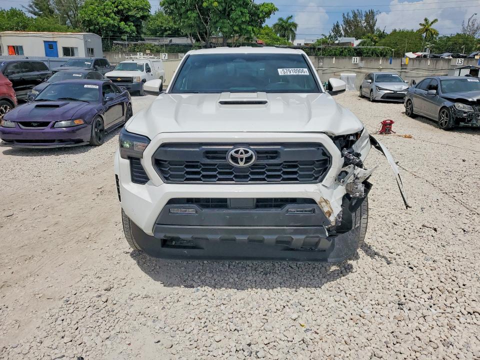 Aukcja sprzedaży 2024 Toyota Tacoma, vin: 3TMLB5JN2RM043912, numer aukcji: 57910906