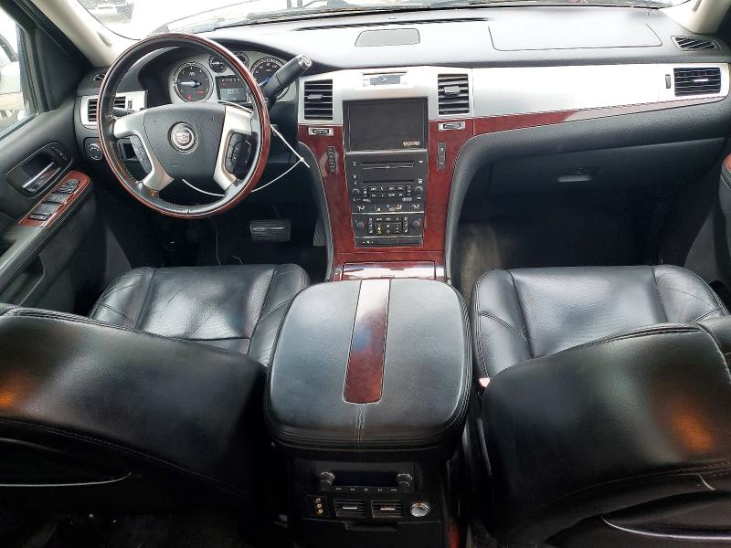 Продажа на аукционе авто 2010 Cadillac Escalade, vin: 3GYVKMEF2AG273615, номер лота: 55529806
