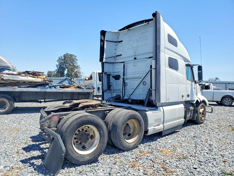 2022 Volvo Vn მანქანა იყიდება აუქციონზე, vin: 4V4NC9EJ1NN305993, აუქციონის ნომერი: 55325586
