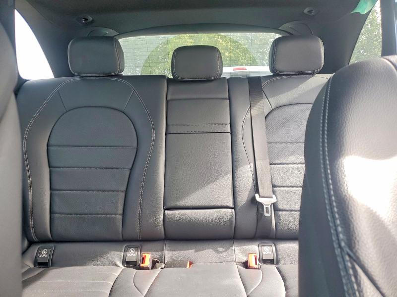 55812776 :رقم المزاد ، WDC0G4KBXJV033779 vin ، 2018 Mercedes-benz Glc مزاد بيع