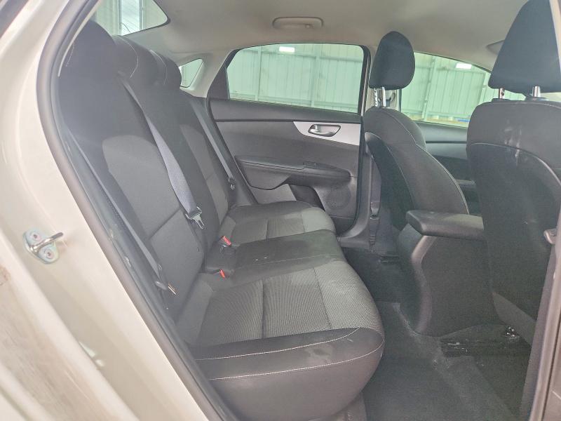 55789876 :رقم المزاد ، 3KPF24ADXPE633281 vin ، 2023 Kia Forte مزاد بيع