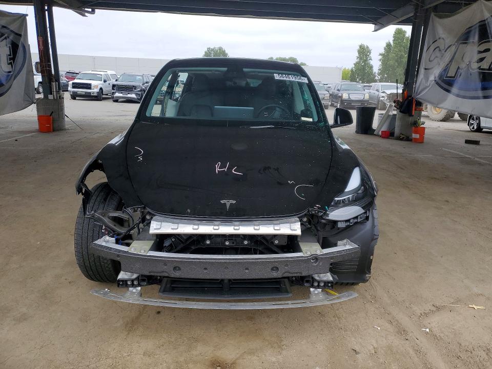 2024 Tesla Model Y მანქანა იყიდება აუქციონზე, vin: 7SAYGDEFXRF022544, აუქციონის ნომერი: 58461956