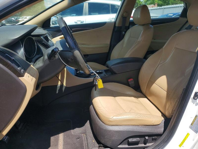 57833016 :رقم المزاد ، 5NPEC4AC1BH242363 vin ، 2011 Hyundai Sonata مزاد بيع