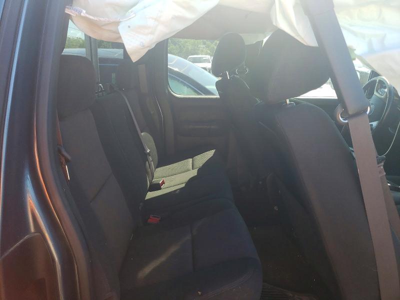 55820256 :رقم المزاد ، 1GCRKSE74DZ243119 vin ، 2013 Chevrolet Silverado مزاد بيع