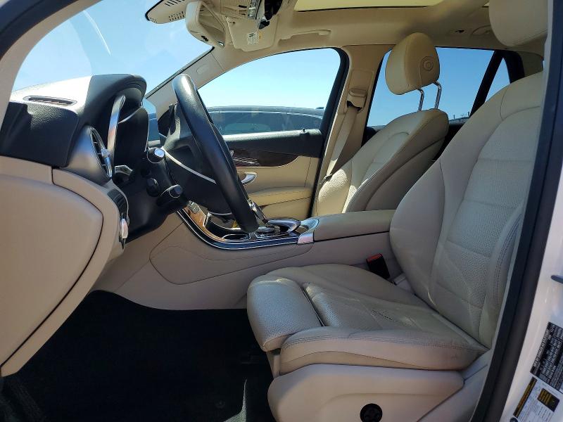 57227406 :رقم المزاد ، WDC0G4JB8HF193374 vin ، 2017 Mercedes-benz Glc مزاد بيع