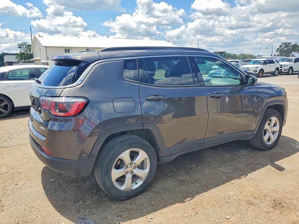 Продаж на аукціоні авто 2018 Jeep Compass, vin: 3C4NJDBB1JT199511, номер лоту: 58049396
