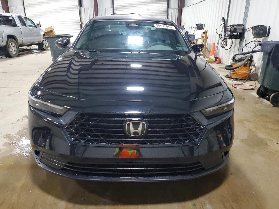 Продажа на аукционе авто 2024 Honda Accord, vin: 1HGCY2F52RA076543, номер лота: 55573656