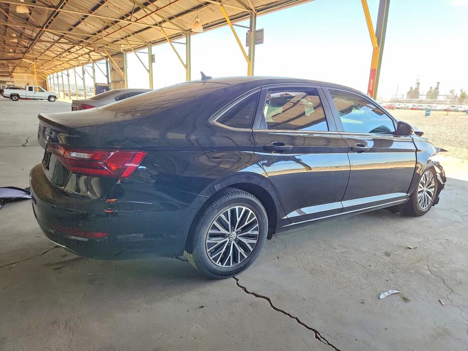 58255286 :رقم المزاد ، 3VWC57BU0MM010759 vin ، 2021 Volkswagen Jetta مزاد بيع