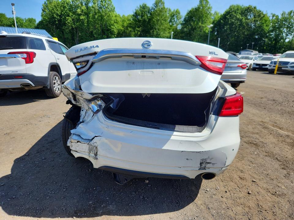 55393386 :رقم المزاد ، 1N4AA6AP0JC375795 vin ، 2018 Nissan Maxima مزاد بيع
