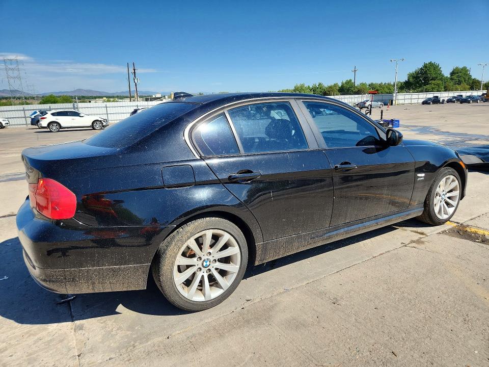 2011 Bmw 328 მანქანა იყიდება აუქციონზე, vin: WBAPK7G55BNN77984, აუქციონის ნომერი: 58994816