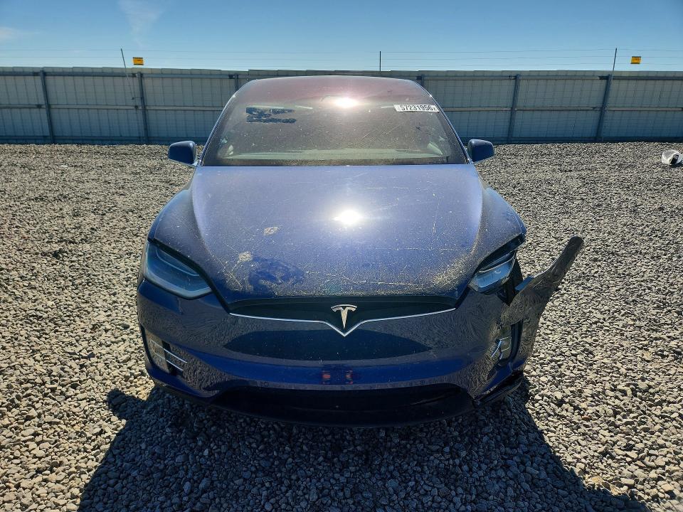 2020 Tesla Model X მანქანა იყიდება აუქციონზე, vin: 5YJXCAE21LF238211, აუქციონის ნომერი: 57231956