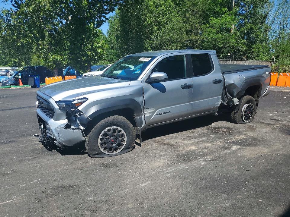 55651236 :رقم المزاد ، 3TMLB5JN5TM238989 vin ، 2026 Toyota Tacoma مزاد بيع
