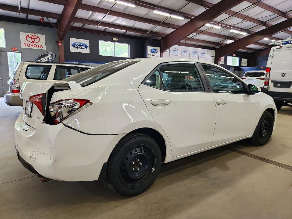 Продажа на аукционе авто 2018 Toyota Corolla, vin: 2T1BURHE0JC094969, номер лота: 56047246