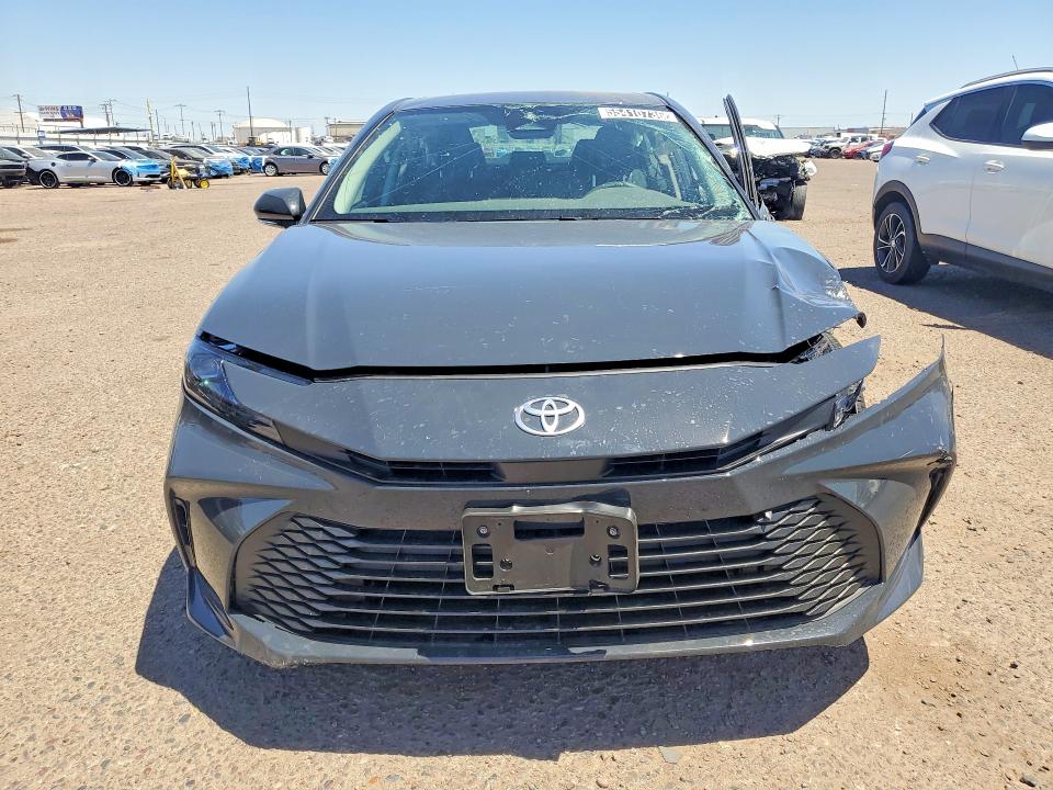 2026 Toyota Camry მანქანა იყიდება აუქციონზე, vin: 4T1DAACK5TU724440, აუქციონის ნომერი: 55410736