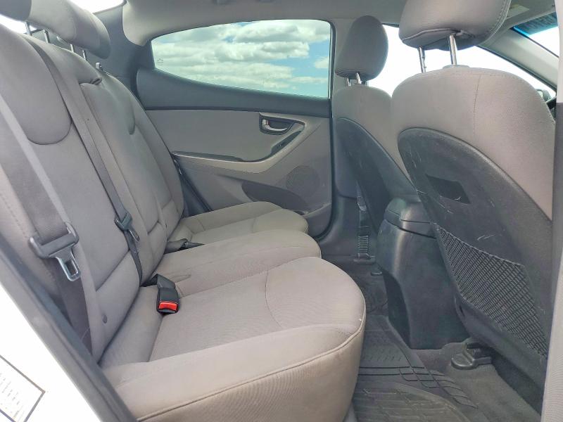 85978975 :رقم المزاد ، 5NPDH4AE3FH569514 vin ، 2015 Hyundai Elantra مزاد بيع