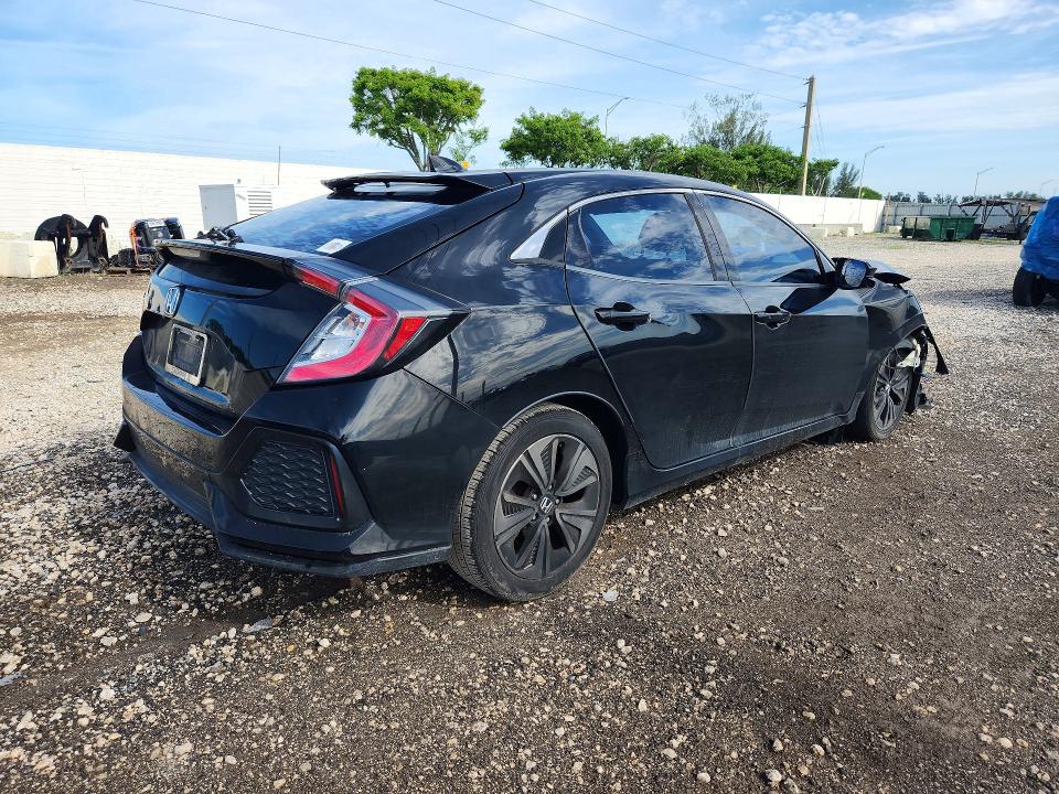 Продаж на аукціоні авто 2018 Honda Civic, vin: SHHFK7H53JU213183, номер лоту: 55989946