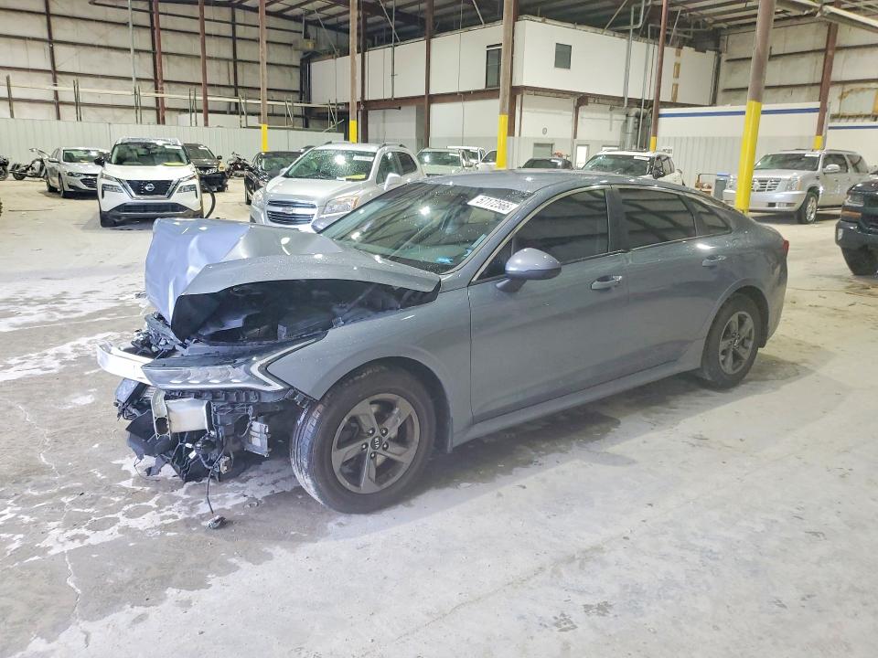 57172566 :رقم المزاد ، 5XXG14J26MG028005 vin ، 2021 Kia K5 مزاد بيع