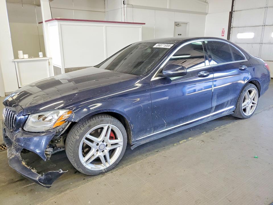 56071956 :رقم المزاد ، 55SWF4KB1GU147338 vin ، 2016 Mercedes-benz C مزاد بيع