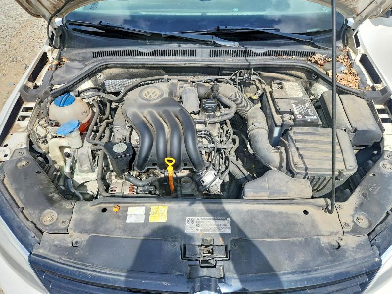 56623656 :رقم المزاد ، 3VW2K7AJ3BM307534 vin ، 2011 Volkswagen Jetta مزاد بيع