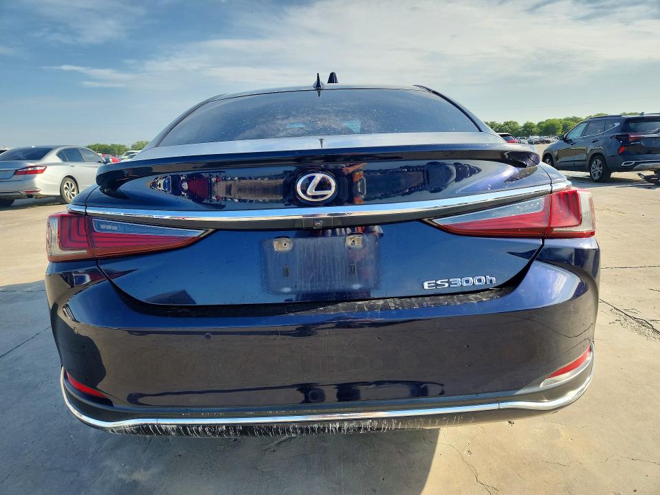 58711226 :رقم المزاد ، 58AB21B15KU004205 vin ، 2019 Lexus Es مزاد بيع