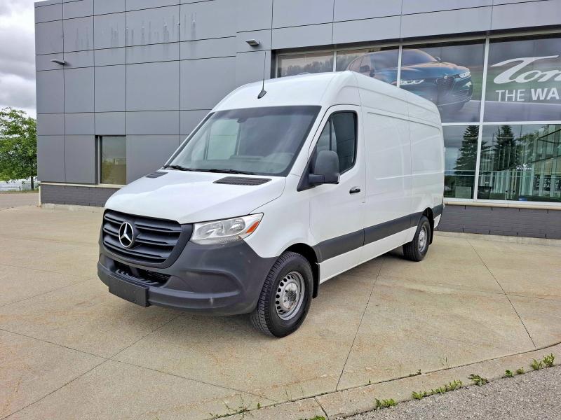 58500926 :رقم المزاد ، W1Y4DBHY4MP333208 vin ، 2021 Mercedes-benz Sprinter مزاد بيع