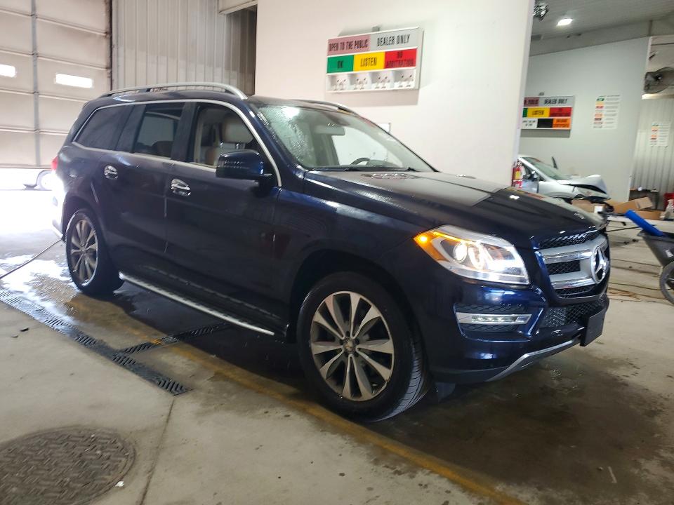 57296176 :رقم المزاد ، 4JGDF6EE1FA520908 vin ، 2015 Mercedes-benz Gl مزاد بيع