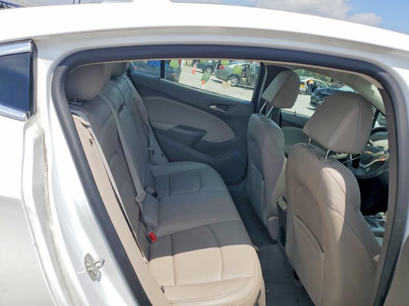 58618986 :رقم المزاد ، 1G1BF5SM8H7157405 vin ، 2017 Chevrolet Cruze مزاد بيع