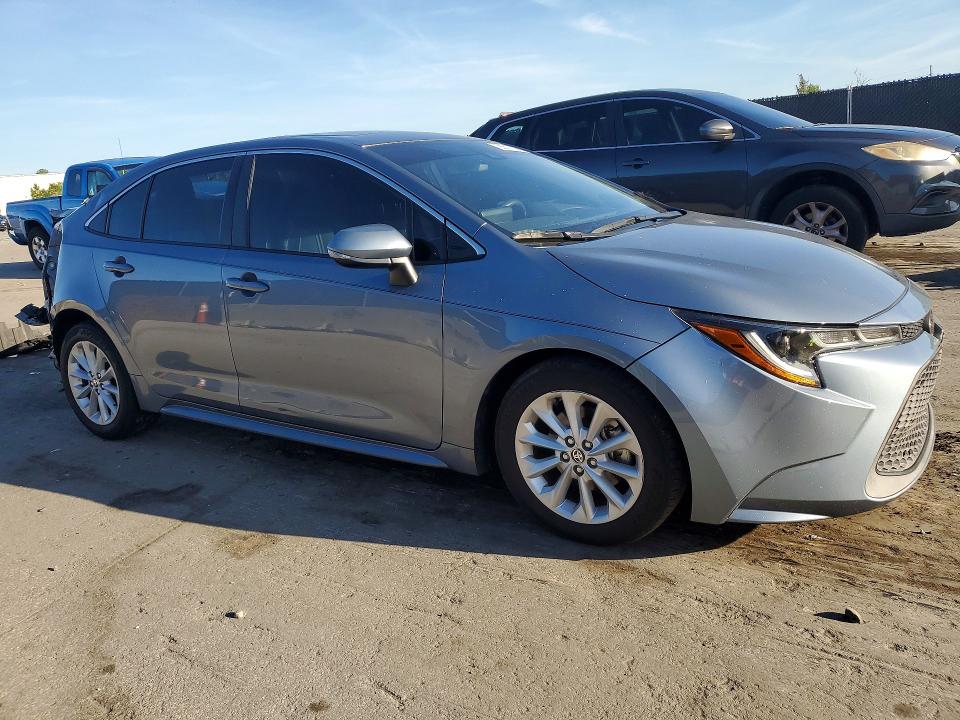 56511206 :رقم المزاد ، JTDFPMAE7N3027242 vin ، 2022 Toyota Corolla مزاد بيع