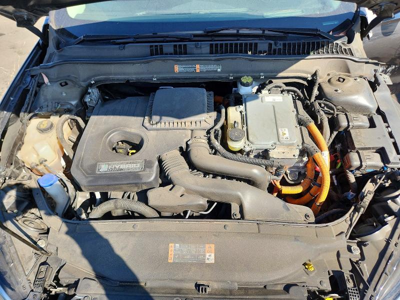 56412806 :رقم المزاد ، 3FA6P0LU4LR267348 vin ، 2020 Ford Fusion مزاد بيع