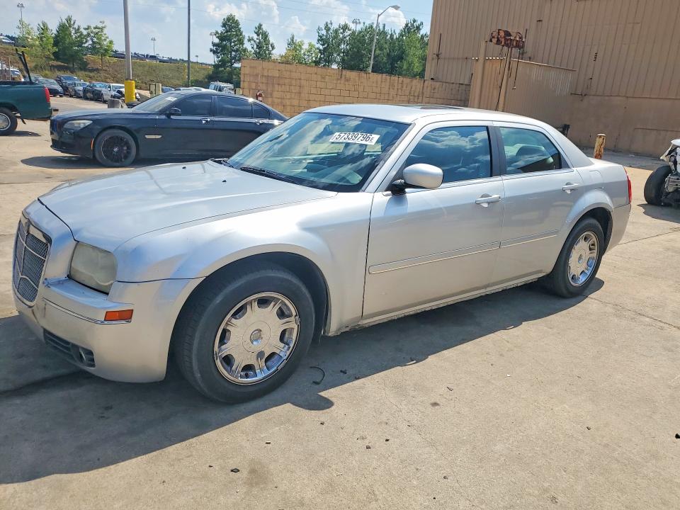 Продажа на аукционе авто 2005 Chrysler 300, vin: 2C3JA53G15H141562, номер лота: 57339796