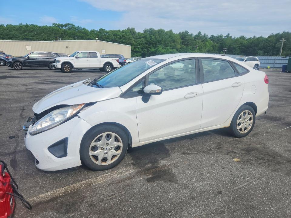 57004886 :رقم المزاد ، 3FADP4BJ8DM202765 vin ، 2013 Ford Fiesta مزاد بيع
