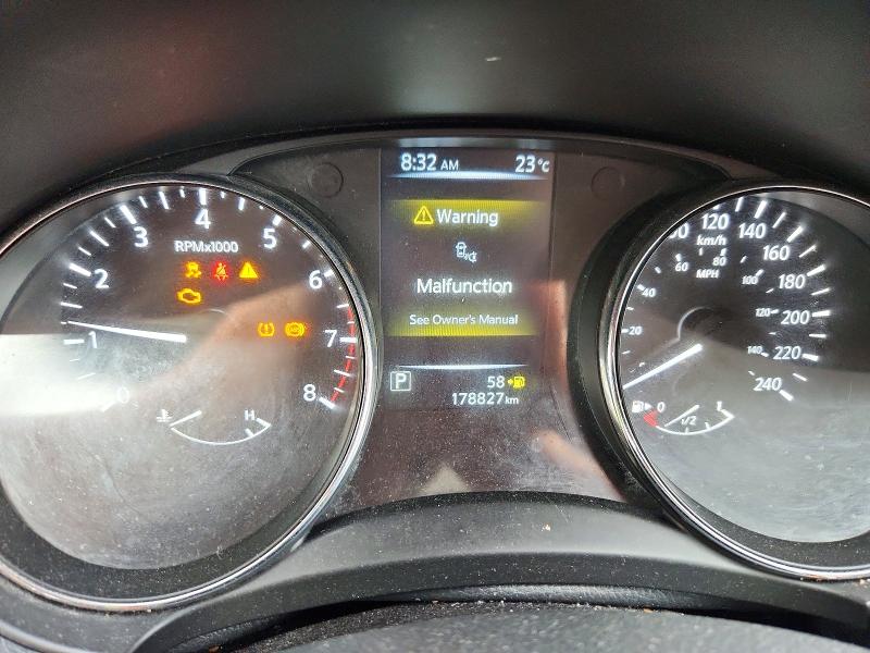 51624036 :رقم المزاد ، 5N1AT2MTXHC888578 vin ، 2017 Nissan Rogue مزاد بيع